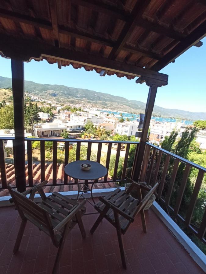 Appartement Harmony à Poros Town Extérieur photo